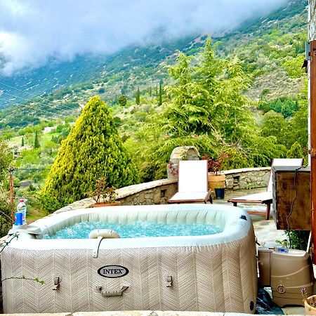 Rock Dandy Deluxe Chalet In Arachova - Delphi, Sauna, Prv Parking, Amazing View Exterior foto