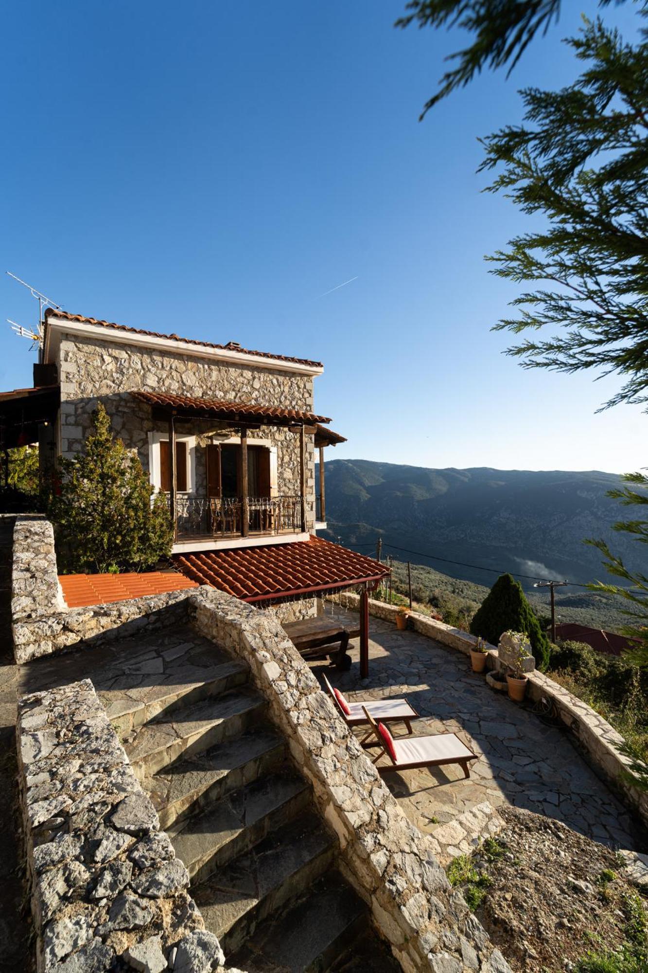 Rock Dandy Deluxe Chalet In Arachova - Delphi, Sauna, Prv Parking, Amazing View Exterior foto
