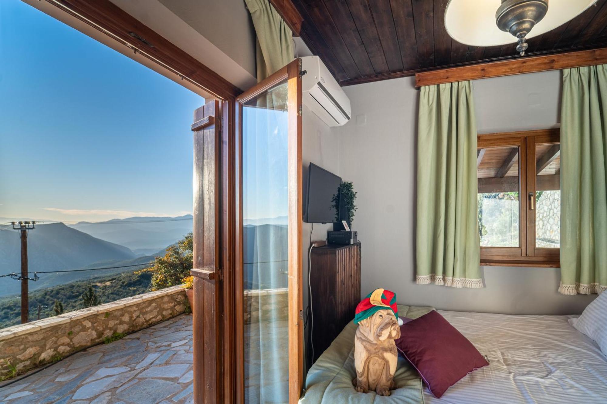 Rock Dandy Deluxe Chalet In Arachova - Delphi, Sauna, Prv Parking, Amazing View Exterior foto
