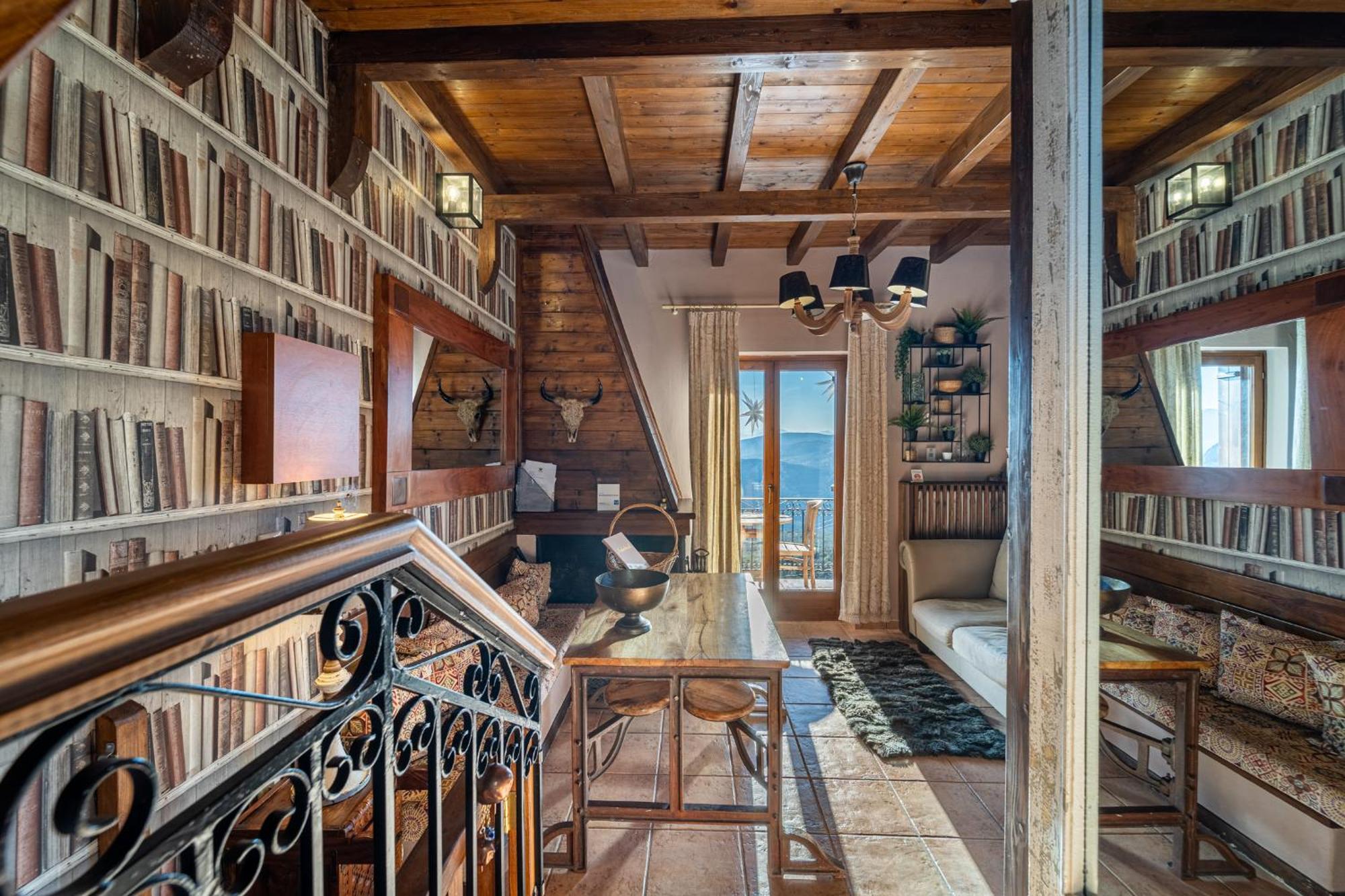 Rock Dandy Deluxe Chalet In Arachova - Delphi, Sauna, Prv Parking, Amazing View Exterior foto